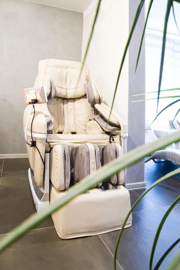 Apartmany A Wellness Vmal Skutec Exterior photo