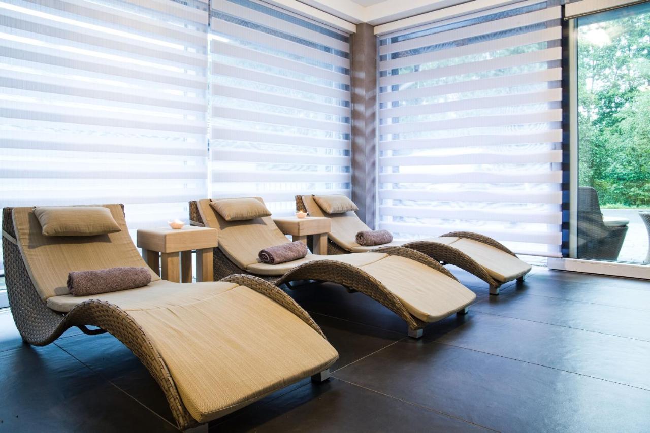 Apartmany A Wellness Vmal Skutec Exterior photo